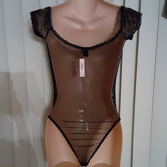 NWT Victoria's Secret Fashion Show black Shimmer Lace Bodysuit/Teddy - Picture 7 of 10